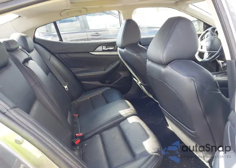 2017 Nissan Maxima 3.5 Sl from USA, damaged, VIN 1N4AA6AP0HC401614